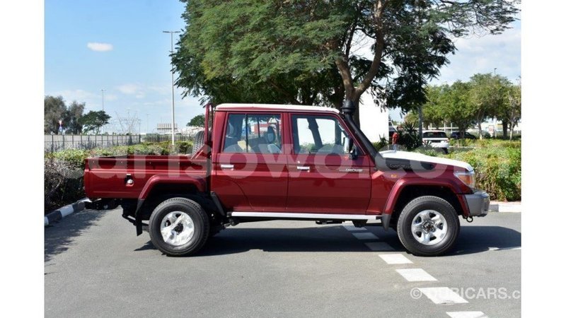 Big with watermark toyota land cruiser benin import dubai 7007