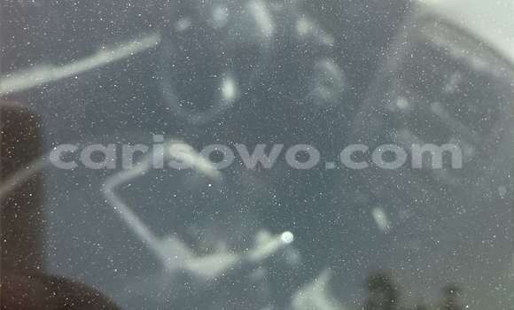 Acheter Occasion Voiture Toyota Avensis Gris à Porto Novo, Benin Acheter Occasion Voiture Toyota Avensis Gris à Porto Novo, Benin