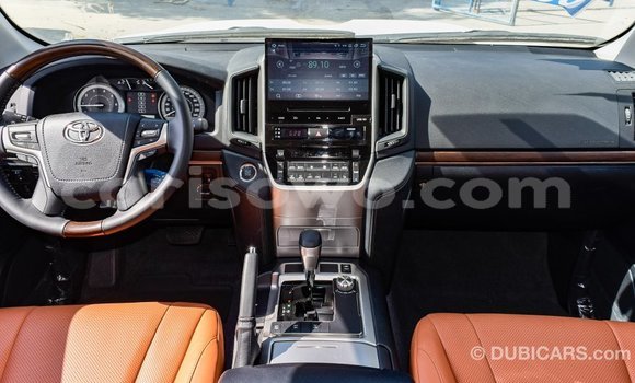 Buy Import Toyota Land Cruiser White Car in Import - Dubai in Benign Buy Import Toyota Land Cruiser White Car in Import - Dubai in Benign