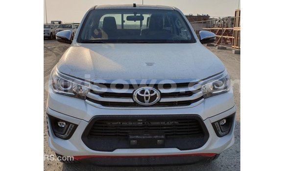 Buy Import Toyota Hilux White Car in Import - Dubai in Benign Buy Import Toyota Hilux White Car in Import - Dubai in Benign