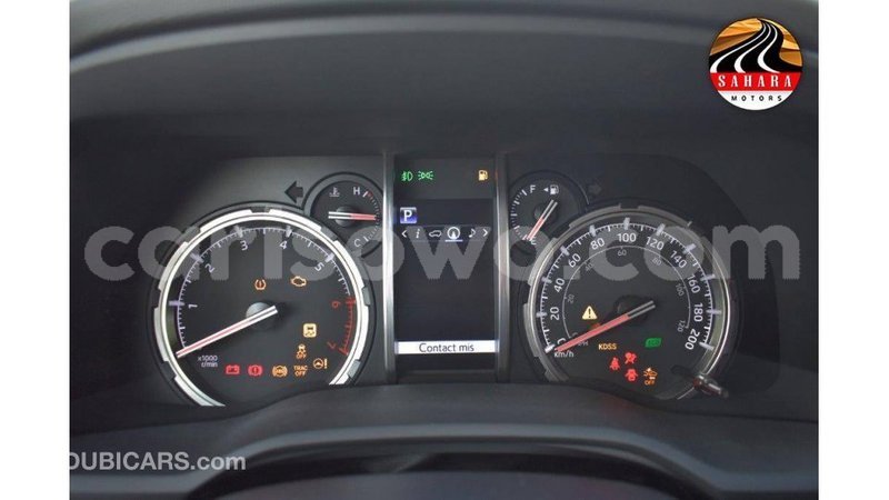 Big with watermark toyota hiace benin import dubai 7015