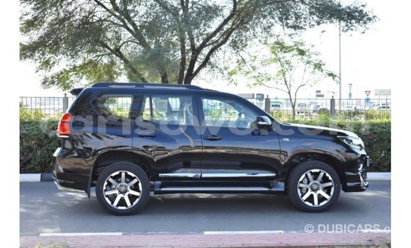 Acheter Import Voiture Toyota Prado Noir à Import - Dubai, Benin Acheter Import Voiture Toyota Prado Noir à Import - Dubai, Benin