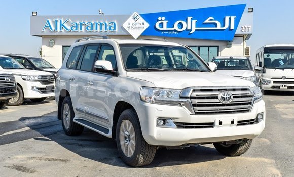 Buy Import Toyota Land Cruiser White Car in Import - Dubai in Benign Buy Import Toyota Land Cruiser White Car in Import - Dubai in Benign