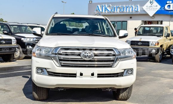Buy Import Toyota Land Cruiser White Car in Import - Dubai in Benign Buy Import Toyota Land Cruiser White Car in Import - Dubai in Benign