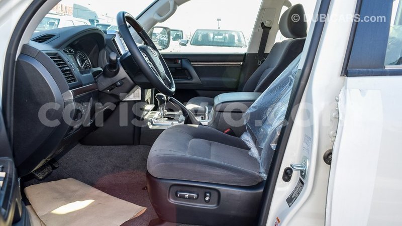 Big with watermark toyota land cruiser benin import dubai 7033
