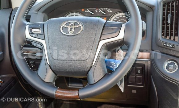 Buy Import Toyota Land Cruiser White Car in Import - Dubai in Benign Buy Import Toyota Land Cruiser White Car in Import - Dubai in Benign