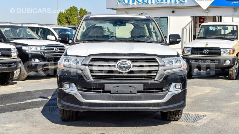 Big with watermark toyota land cruiser benin import dubai 7034