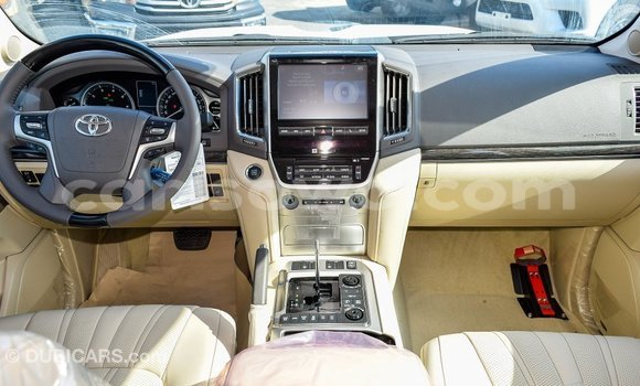 Sayi Imported Toyota Land Cruiser Black Mota in Import - Dubai a Benin Sayi Imported Toyota Land Cruiser Black Mota in Import - Dubai a Benin