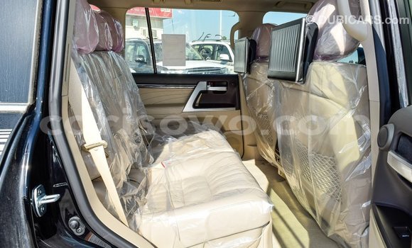 Sayi Imported Toyota Land Cruiser Black Mota in Import - Dubai a Benin Sayi Imported Toyota Land Cruiser Black Mota in Import - Dubai a Benin