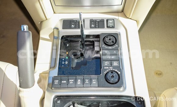 Sayi Imported Toyota Land Cruiser Black Mota in Import - Dubai a Benin Sayi Imported Toyota Land Cruiser Black Mota in Import - Dubai a Benin