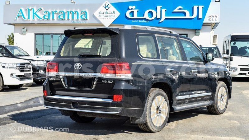 Big with watermark toyota land cruiser benin import dubai 7034