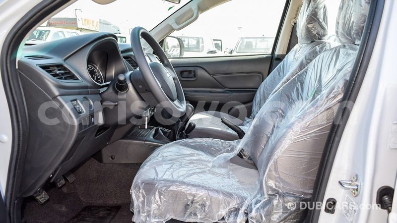 Big with watermark mitsubishi l200 benin import dubai 7038