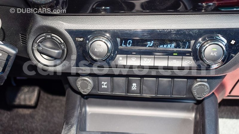 Big with watermark toyota hilux benin import dubai 7039