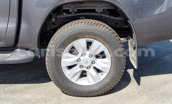 Sayi Imported Toyota Hilux Sauran Mota in Import - Dubai a Benin Sayi Imported Toyota Hilux Sauran Mota in Import - Dubai a Benin
