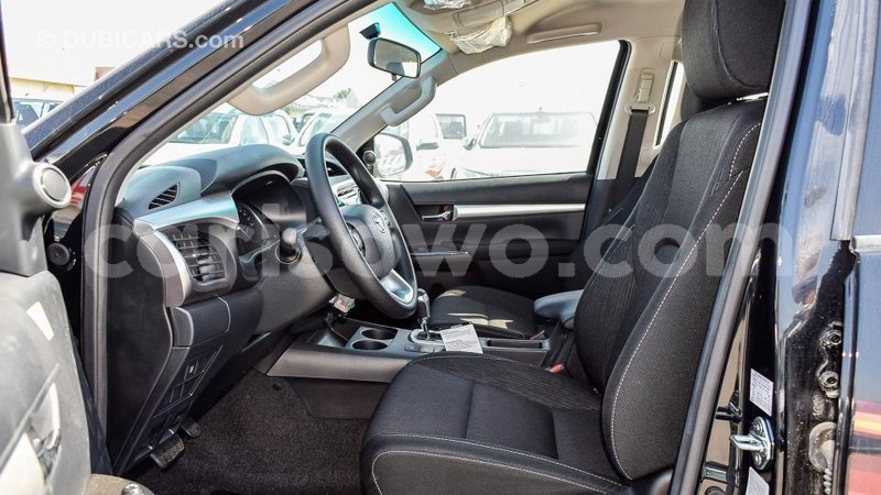 Big with watermark toyota hilux benin import dubai 7040