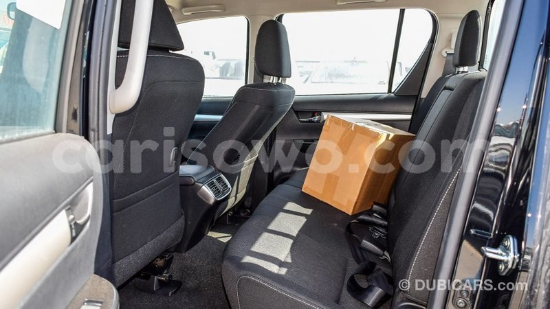 Big with watermark toyota hilux benin import dubai 7040