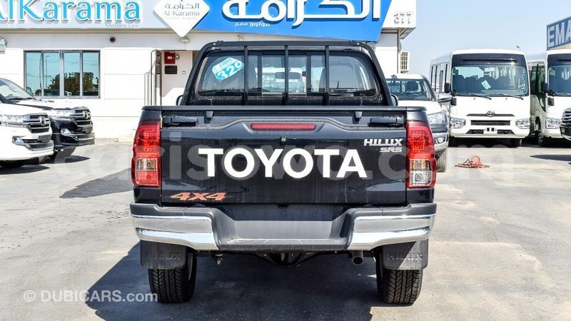 Big with watermark toyota hilux benin import dubai 7040