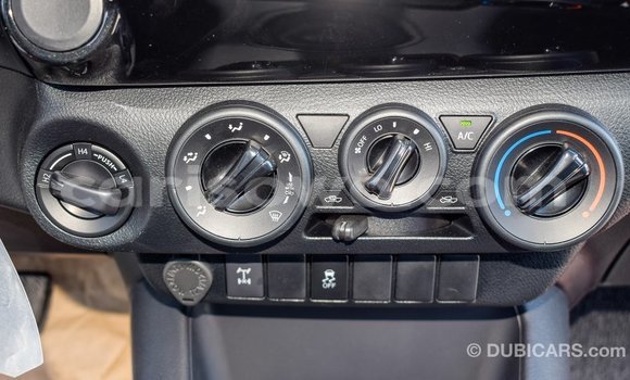 Sayi Imported Toyota Hilux Sauran Mota in Import - Dubai a Benin Sayi Imported Toyota Hilux Sauran Mota in Import - Dubai a Benin