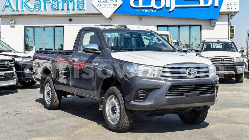 Big with watermark toyota hilux benin import dubai 7043