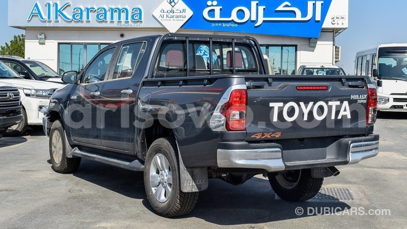 Big with watermark toyota hilux benin import dubai 7044
