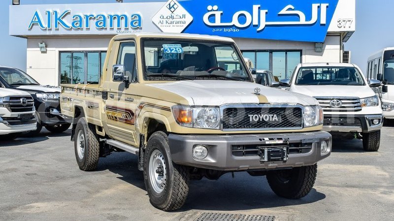 Big with watermark toyota land cruiser benin import dubai 7047