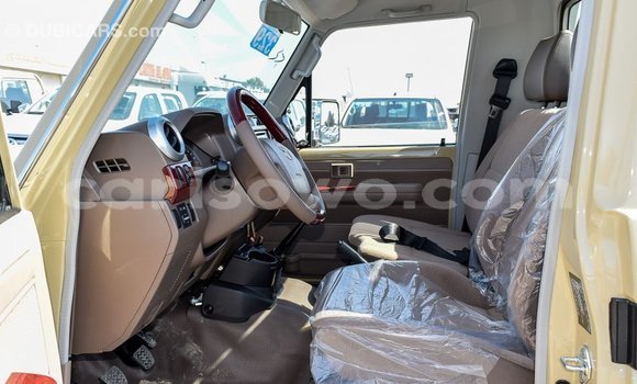 Sayi Imported Toyota Land Cruiser M Mota in Import - Dubai a Benin Sayi Imported Toyota Land Cruiser M Mota in Import - Dubai a Benin