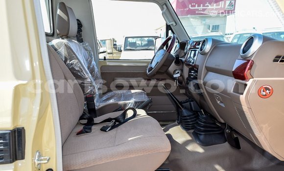 Sayi Imported Toyota Land Cruiser M Mota in Import - Dubai a Benin Sayi Imported Toyota Land Cruiser M Mota in Import - Dubai a Benin