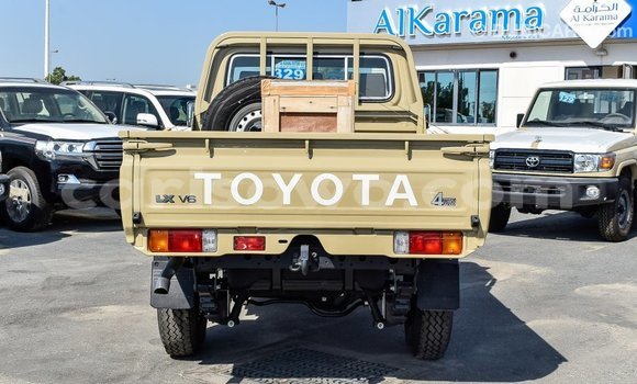 Sayi Imported Toyota Land Cruiser M Mota in Import - Dubai a Benin Sayi Imported Toyota Land Cruiser M Mota in Import - Dubai a Benin
