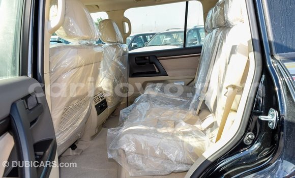 Sayi Imported Toyota Land Cruiser Black Mota in Import - Dubai a Benin Sayi Imported Toyota Land Cruiser Black Mota in Import - Dubai a Benin