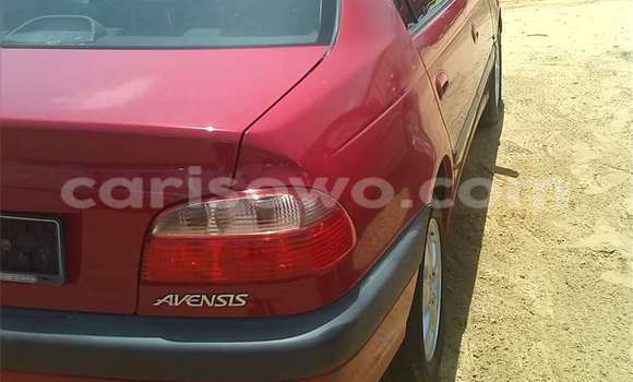 Acheter Occasion Voiture Toyota Avensis Rouge à Porto Novo, Benin Acheter Occasion Voiture Toyota Avensis Rouge à Porto Novo, Benin