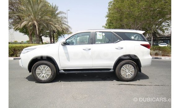 Buy Import Toyota Fortuner White Car in Import - Dubai in Benign Buy Import Toyota Fortuner White Car in Import - Dubai in Benign
