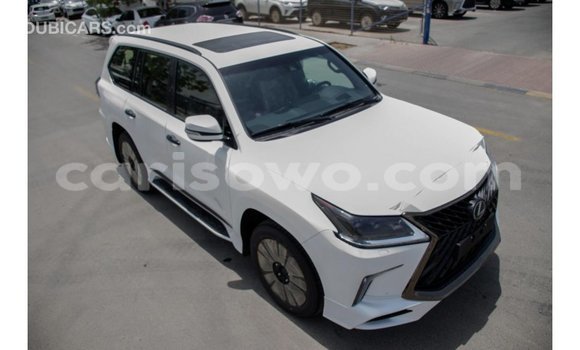 Sayi Imported Lexus LX White Mota in Import - Dubai a Benin Sayi Imported Lexus LX White Mota in Import - Dubai a Benin
