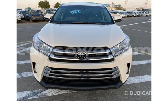Ra Imported Toyota Highlander funfun Ọkọ̀ in Import - Dubai ni Benin Ra Imported Toyota Highlander funfun Ọkọ̀ in Import - Dubai ni Benin