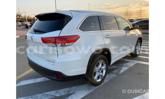 Ra Imported Toyota Highlander funfun Ọkọ̀ in Import - Dubai ni Benin Ra Imported Toyota Highlander funfun Ọkọ̀ in Import - Dubai ni Benin