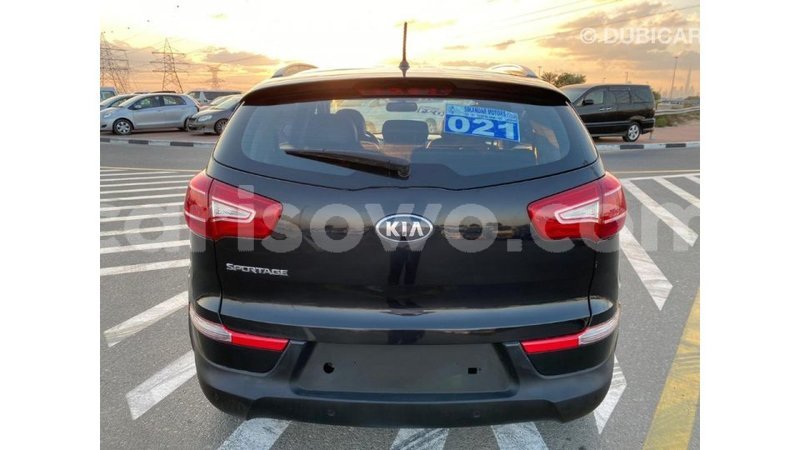 Big with watermark kia sportage benin import dubai 7068