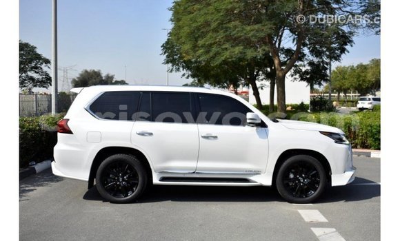 Buy Import Lexus LX White Car in Import - Dubai in Benign Buy Import Lexus LX White Car in Import - Dubai in Benign