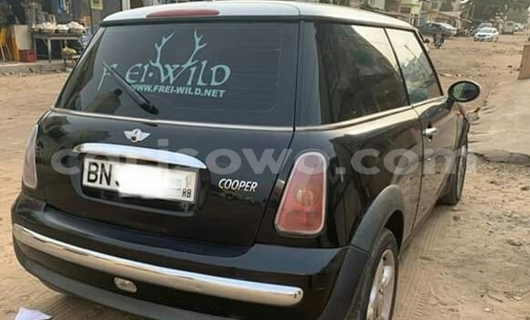 Sayi Na hannu MINI Cooper Black Mota in Cotonou a Benin