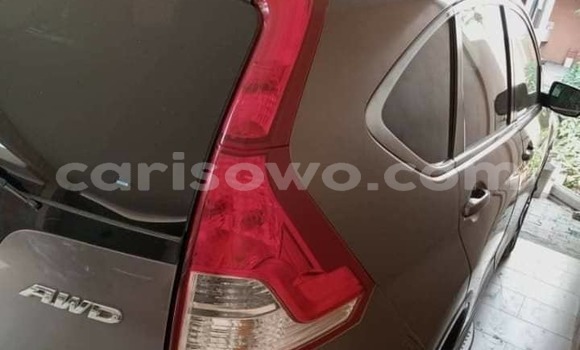 Ra Àlòkù Honda CR–V Silver Ọkọ̀ in Cotonou ni Benin Ra Àlòkù Honda CR–V Silver Ọkọ̀ in Cotonou ni Benin