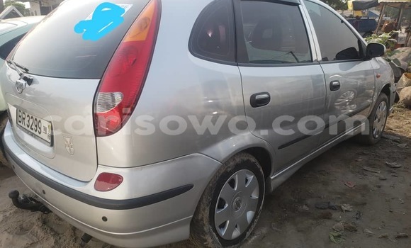 Sayi Na hannu Nissan Tino Azurfa Mota in Cotonou a Benin Sayi Na hannu Nissan Tino Azurfa Mota in Cotonou a Benin