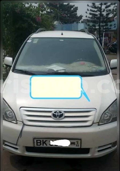 Big with watermark toyota avensis verso benin cotonou 7099