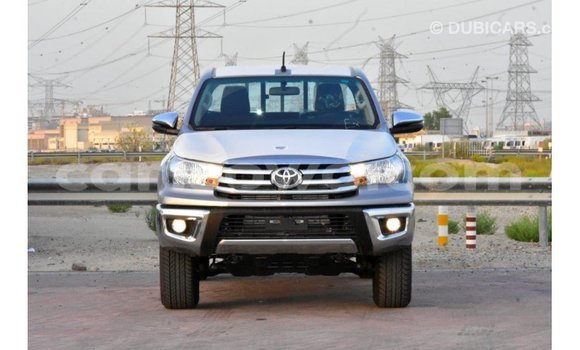 Acheter Import Voiture Toyota Hilux Autre à Import - Dubai, Benin Acheter Import Voiture Toyota Hilux Autre à Import - Dubai, Benin