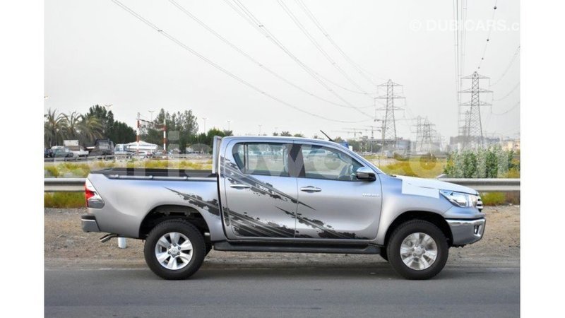 Big with watermark toyota hilux benin import dubai 7109