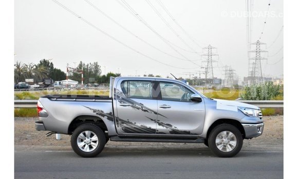 Acheter Import Voiture Toyota Hilux Autre à Import - Dubai, Benin Acheter Import Voiture Toyota Hilux Autre à Import - Dubai, Benin