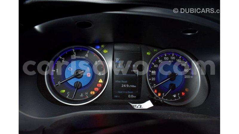 Big with watermark toyota hilux benin import dubai 7109