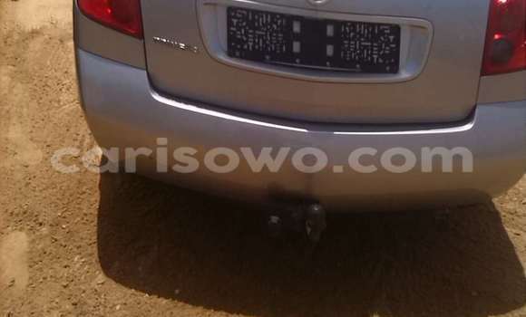 Acheter Occasion Voiture Nissan Primera Gris à Porto Novo, Benin Acheter Occasion Voiture Nissan Primera Gris à Porto Novo, Benin