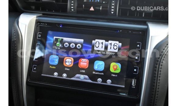 Acheter Import Voiture Toyota Fortuner Noir à Import - Dubai, Benin Acheter Import Voiture Toyota Fortuner Noir à Import - Dubai, Benin