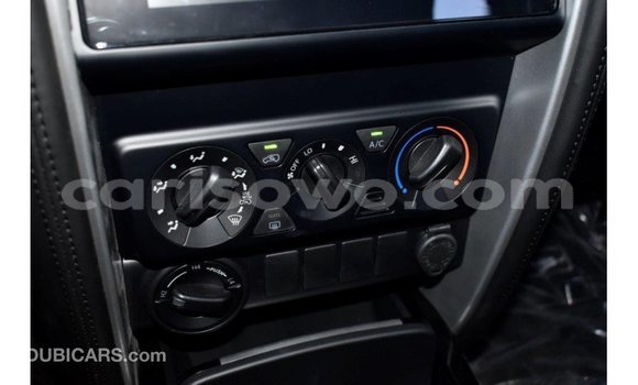 Acheter Import Voiture Toyota Fortuner Noir à Import - Dubai, Benin Acheter Import Voiture Toyota Fortuner Noir à Import - Dubai, Benin