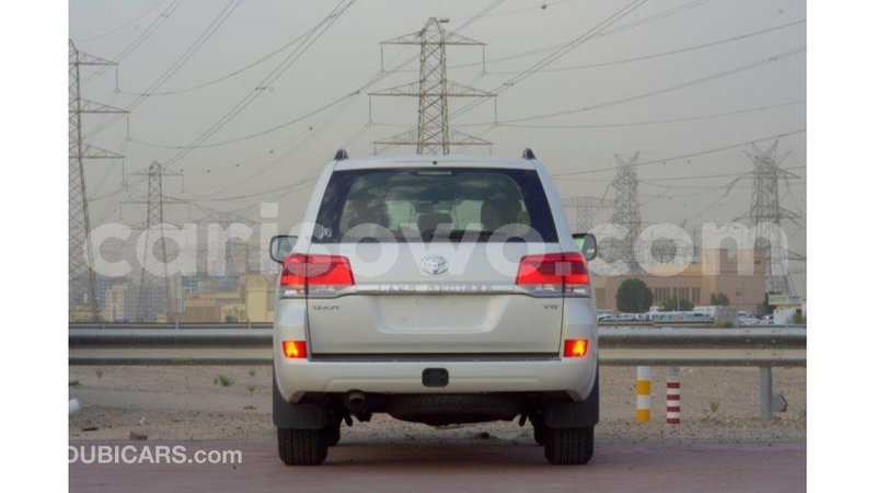 Big with watermark toyota land cruiser benin import dubai 7120