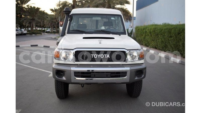 Big with watermark toyota land cruiser benin import dubai 7121