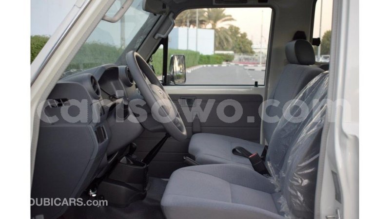 Big with watermark toyota land cruiser benin import dubai 7121